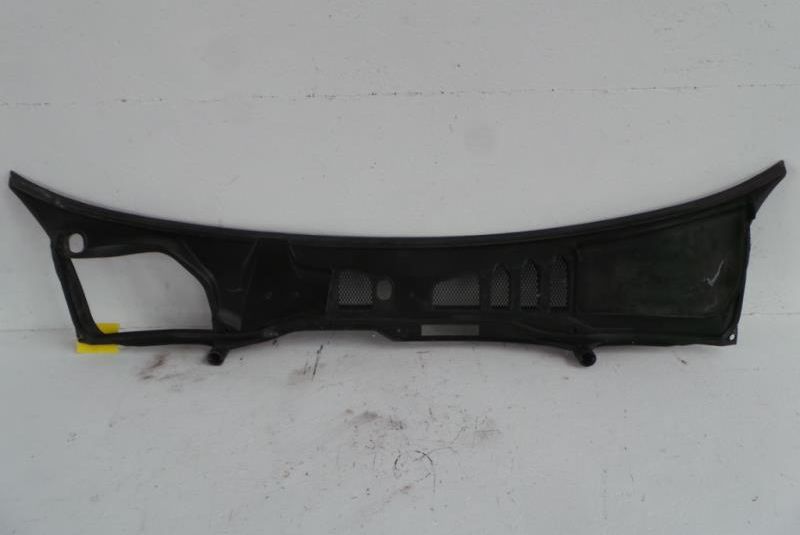 Volvo C70 Coupe Abdeckung Wasserkasten Windlauf Frontscheibe unten